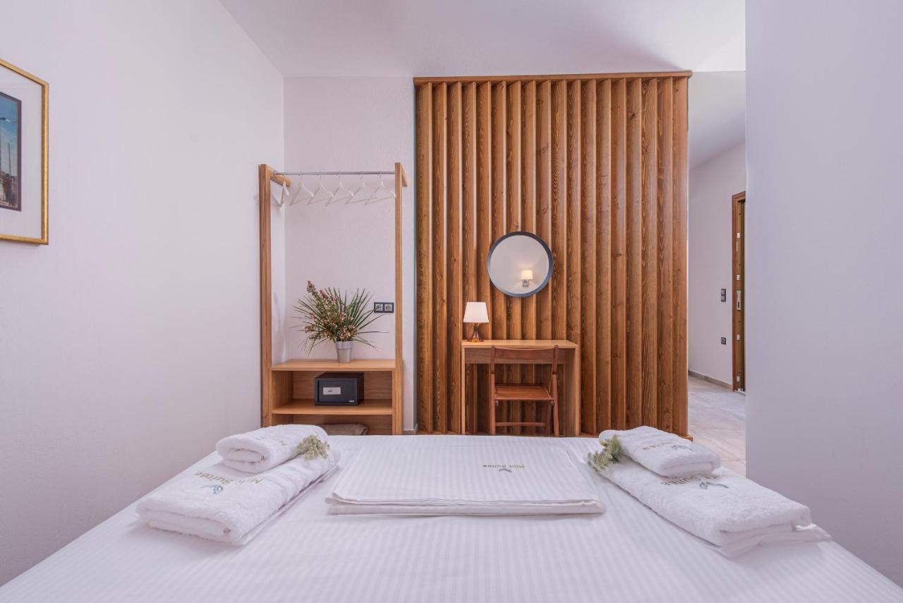 Mint Retreat Suites (Adults Only) Kalandra Ngoại thất bức ảnh
