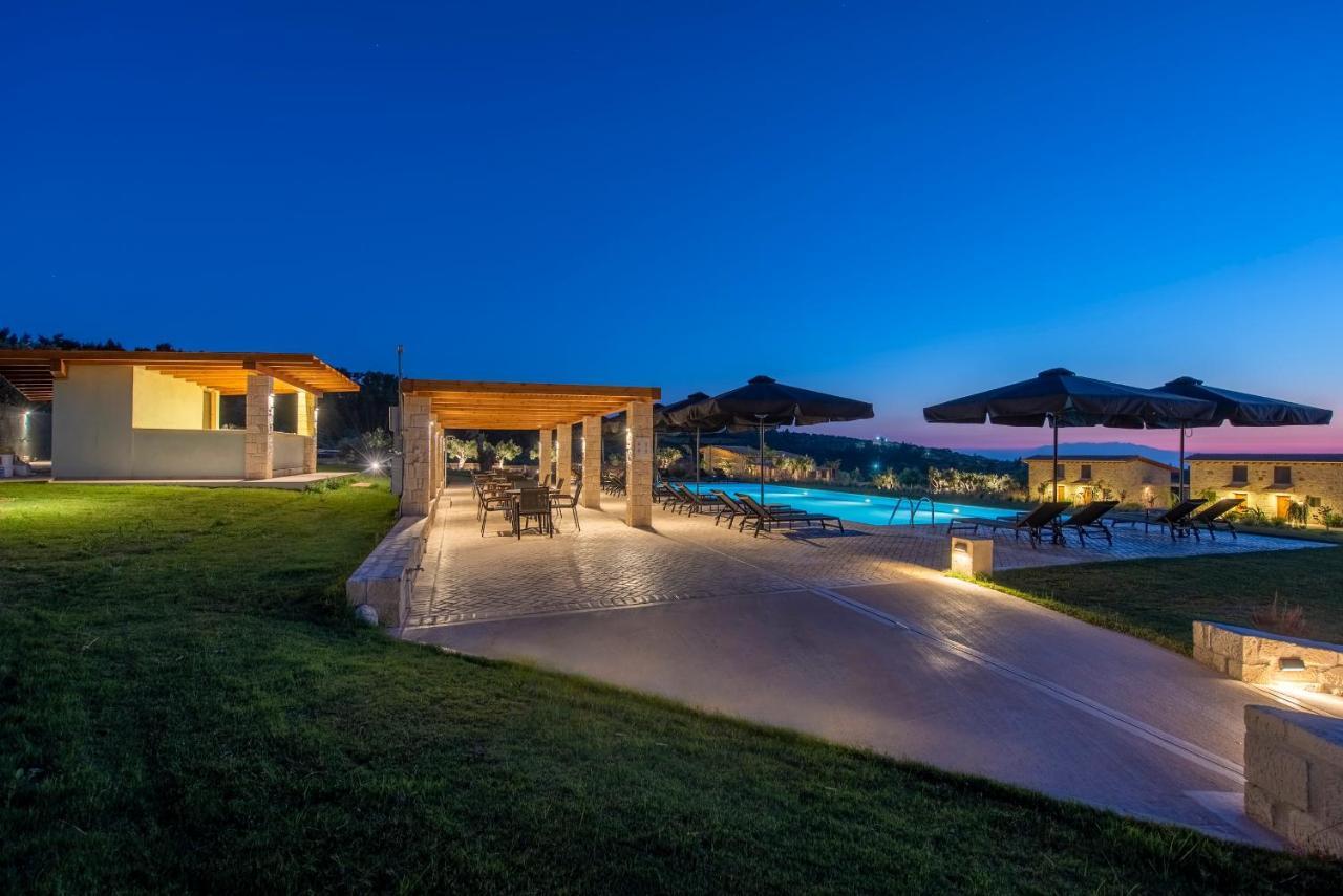 Mint Retreat Suites (Adults Only) Kalandra Ngoại thất bức ảnh
