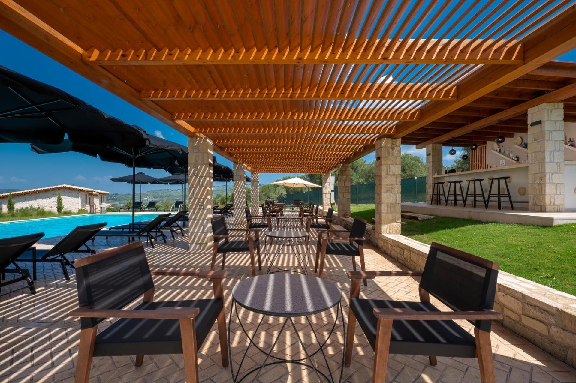 Mint Retreat Suites (Adults Only) Kalandra Ngoại thất bức ảnh