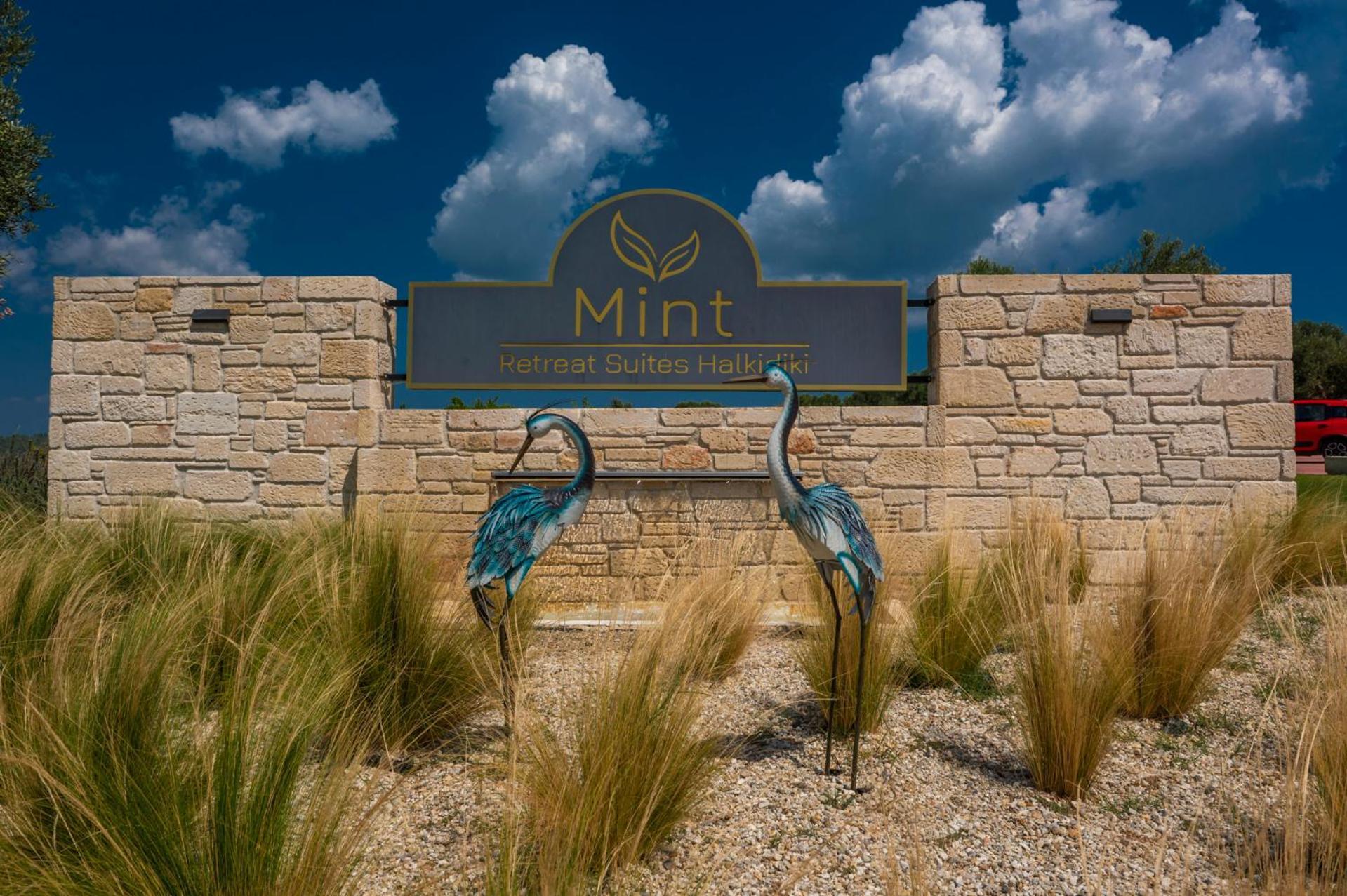 Mint Retreat Suites (Adults Only) Kalandra Ngoại thất bức ảnh